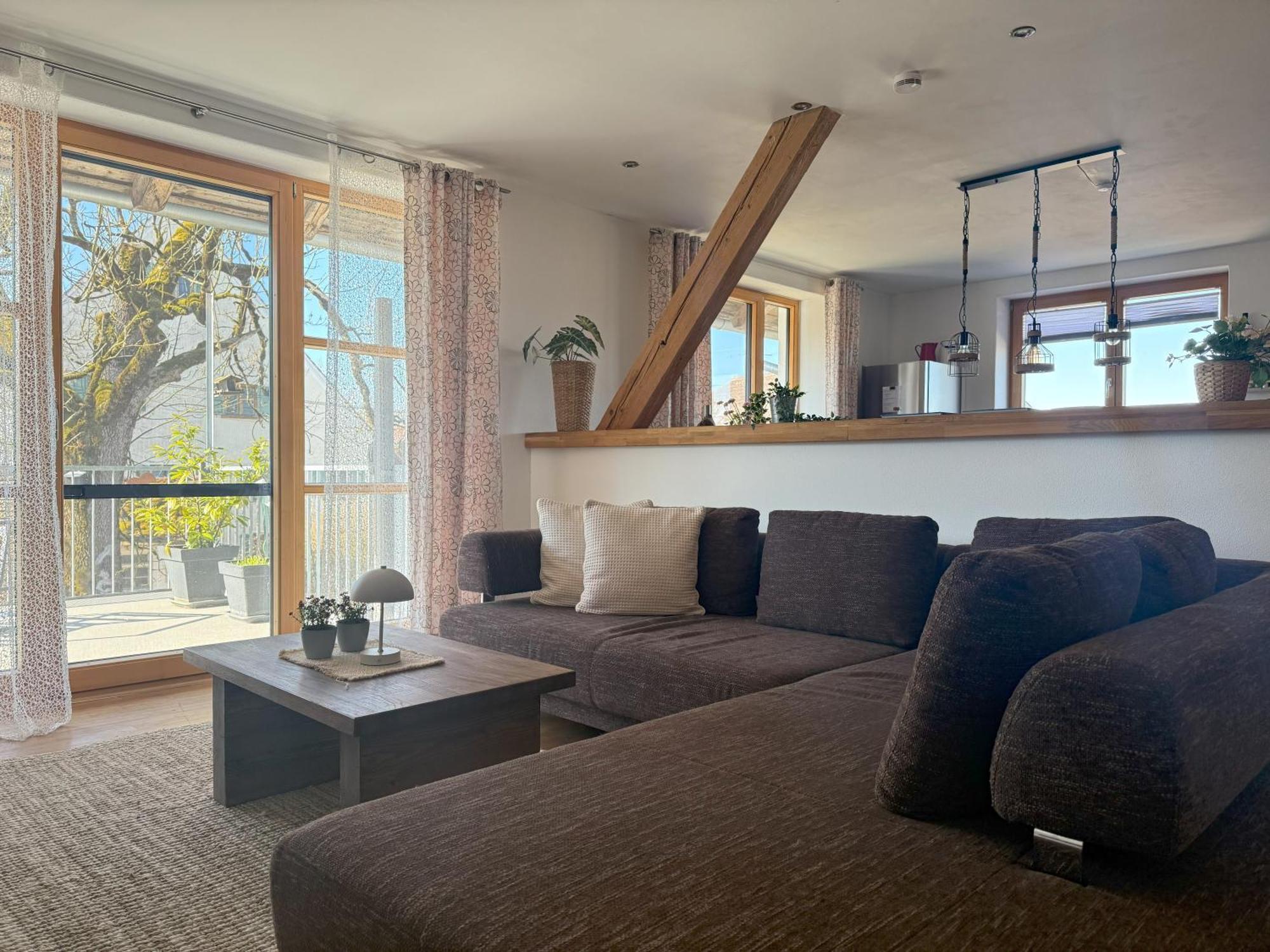 Fe Wo Brunnen - 120 Qm - Ruhige Lage - Viel Natur- Komfortabel - Grosser Balkon Und Garten Мемминген Экстерьер фото
